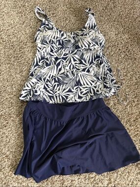 Navy & White Leaf Print Tankini Swim Top with Navy Skirted Bottom
